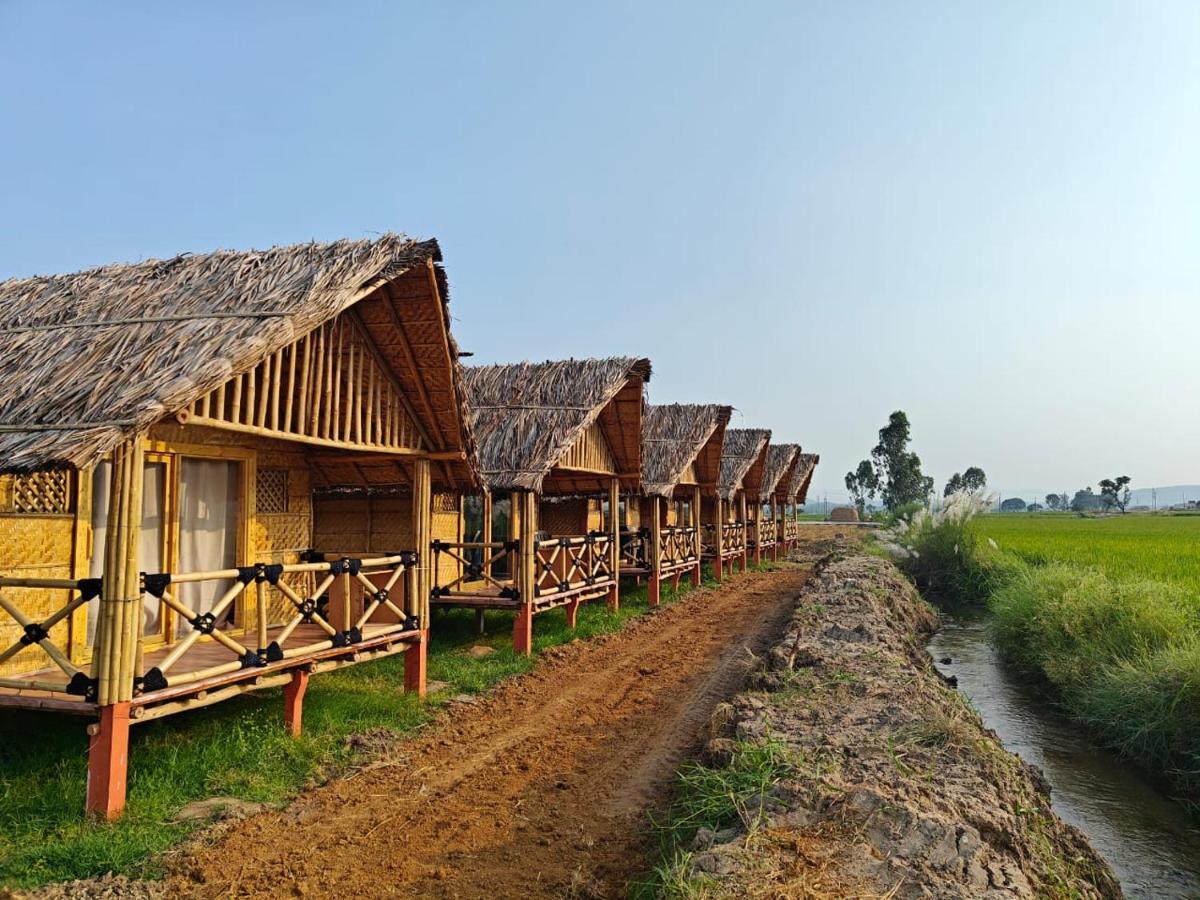 The Sundown Hampi Hotel Kültér fotó